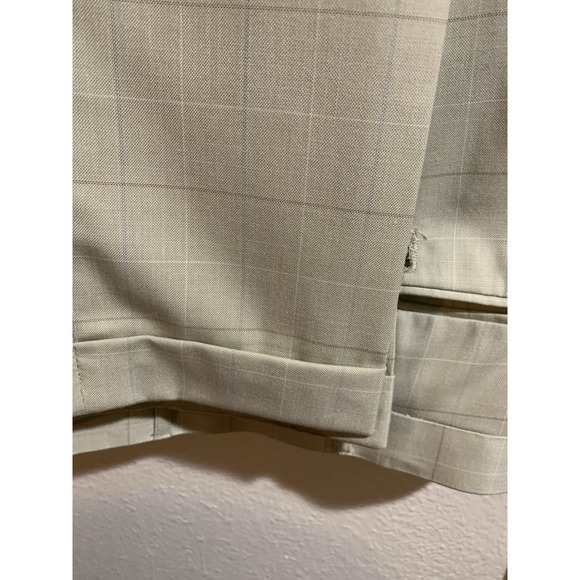 Vanetti Men's 2-Piece Light Grey Pinstripe Suit Jacket 46L Pants 40L - Picture 14 of 15